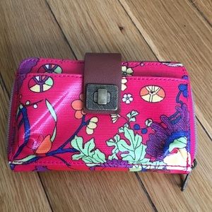Wristlet crossbody bag for phone + cash/cards